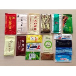 供應(yīng)濕巾枕式包裝機，壓縮面膜巾包裝機，單片濕紙巾自動包裝機