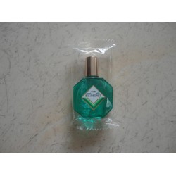 供應(yīng)*枕式包裝機，眼藥水包裝機，開塞露包裝機，注射器包裝機