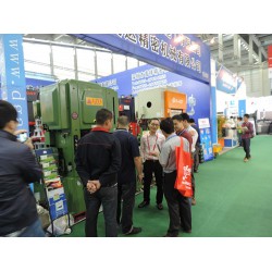 進口沖床電控系統(tǒng)設計更改公司 電話：13450007655
