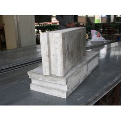 專(zhuān)業(yè)生產(chǎn)節(jié)能隔墻板，就來(lái)濟(jì)南譜藍(lán)，質(zhì)優(yōu)價(jià)廉，品質(zhì)有保障！
