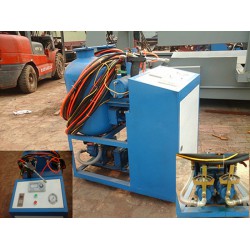 順義小型聚氨酯發(fā)泡機(jī)——性價(jià)比高的小型聚氨酯發(fā)泡機(jī)，順杰聚氨酯傾力推*