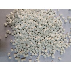買質(zhì)量硬的注塑填充母料，華星超微礦粉是您優(yōu)先的選擇  ：色母料