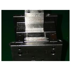 口碑好的鋁壓鑄模具【供應(yīng)】，價(jià)格合理的通訊壓鑄件產(chǎn)品