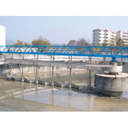 重慶沃利克環(huán)保半橋式中心傳動吸刮泥機(jī)怎么樣，重慶半橋式中心傳動吸刮泥機(jī)