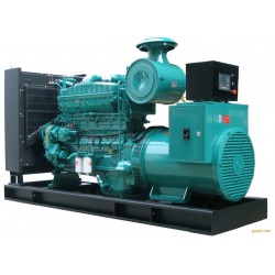 供應(yīng)鄭州超優(yōu)惠的800KW康明斯柴油發(fā)電機(jī)組，康明斯