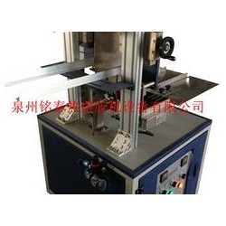 封盒封箱設(shè)備價格，福建報價合理的封盒機