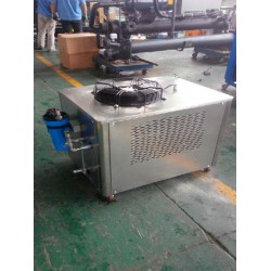 上海箱式冷水機，嘉定冷水機組，大型螺桿式冷水機組