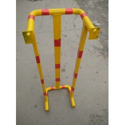 供應(yīng)山東消防管道防撞護(hù)欄廠家直銷，燃?xì)夤艿雷o(hù)欄定做