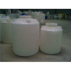 1噸水箱2噸水箱3噸水箱5噸水箱PE水箱，重慶水箱生產(chǎn)廠家